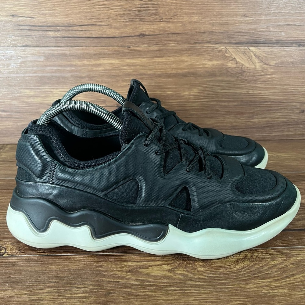ECCO ‘Elo Phorene’ Leather Sneakers Women’s Size 8.5 (39) Shoes‎
